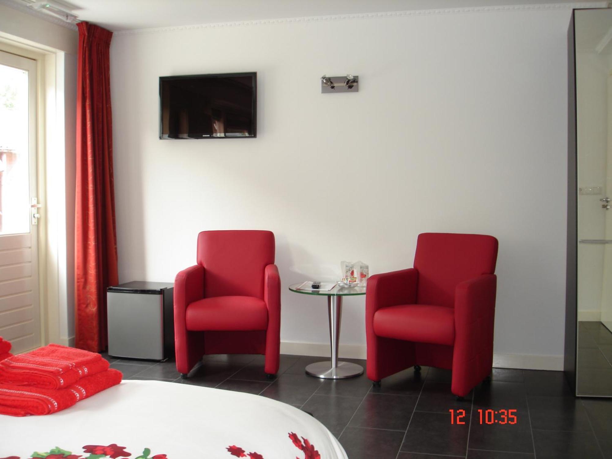 Cecilia - Catharina B&B Яуре Экстерьер фото